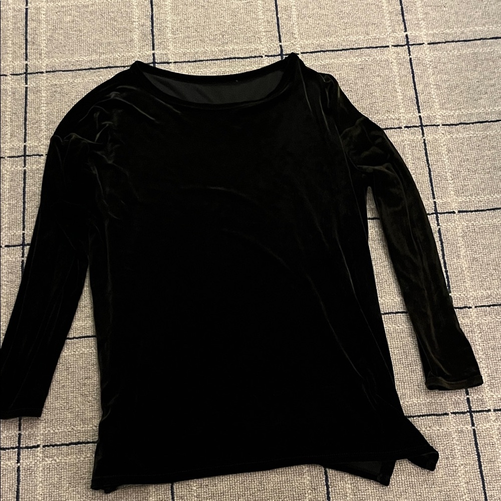 Elegant Black Velvet Women's Top